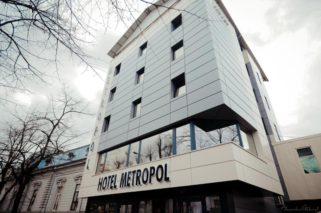 Hotel Metropol Pitesti Bagian luar foto