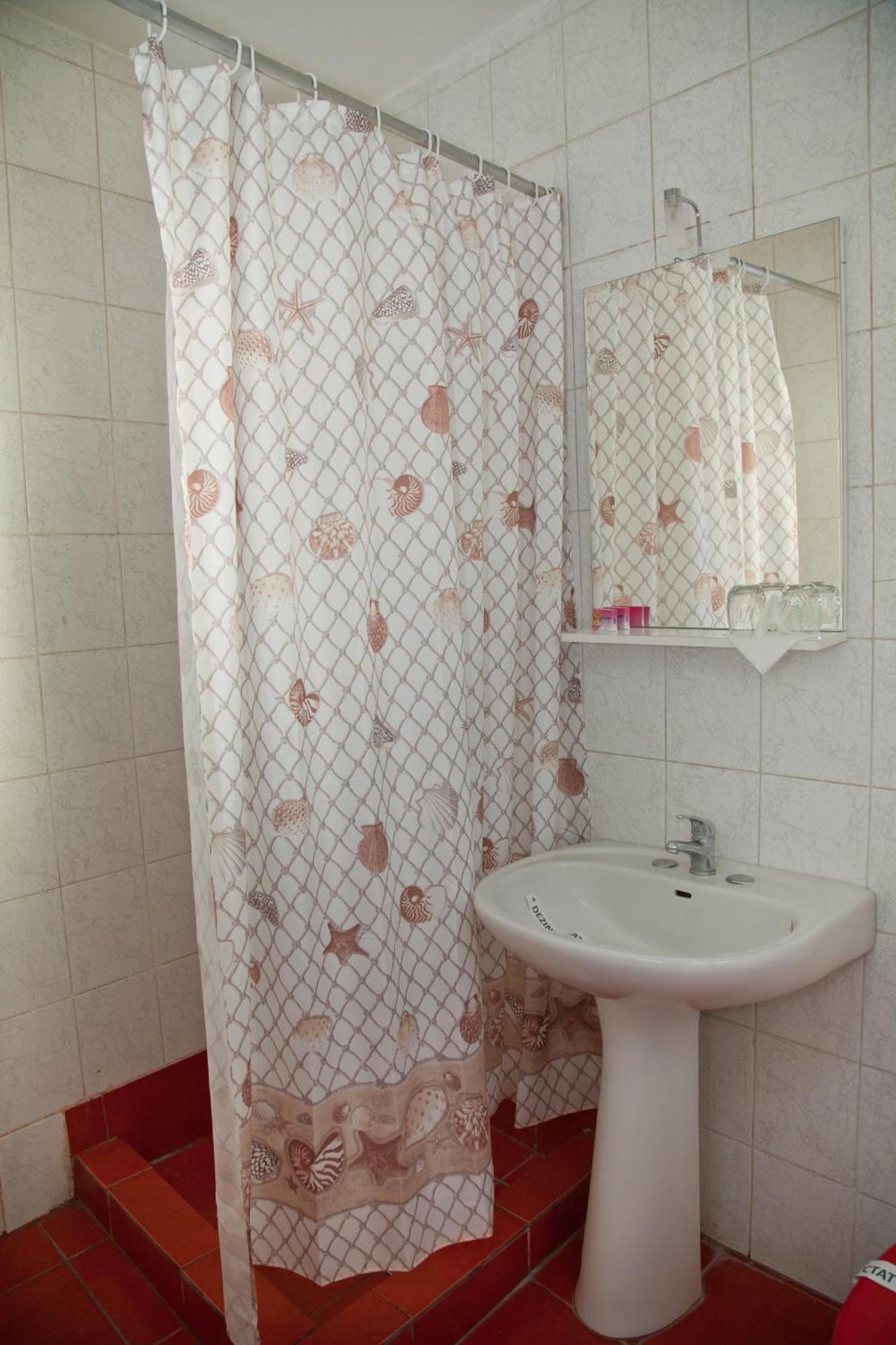Hotel Metropol Pitesti Ruang foto