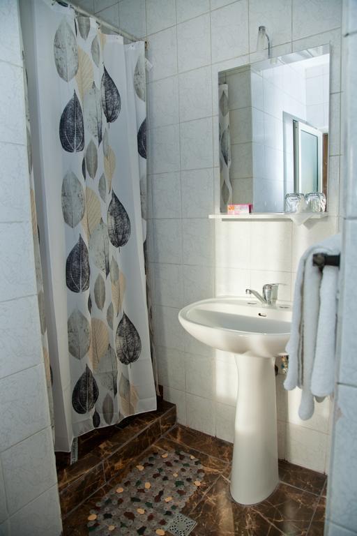 Hotel Metropol Pitesti Ruang foto