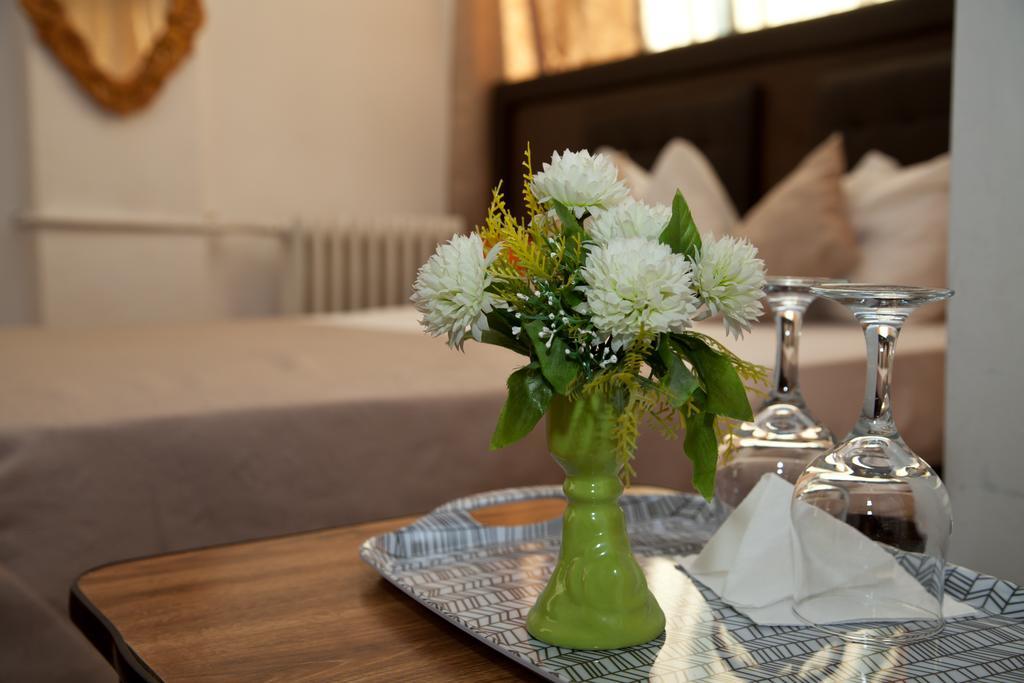 Hotel Metropol Pitesti Ruang foto