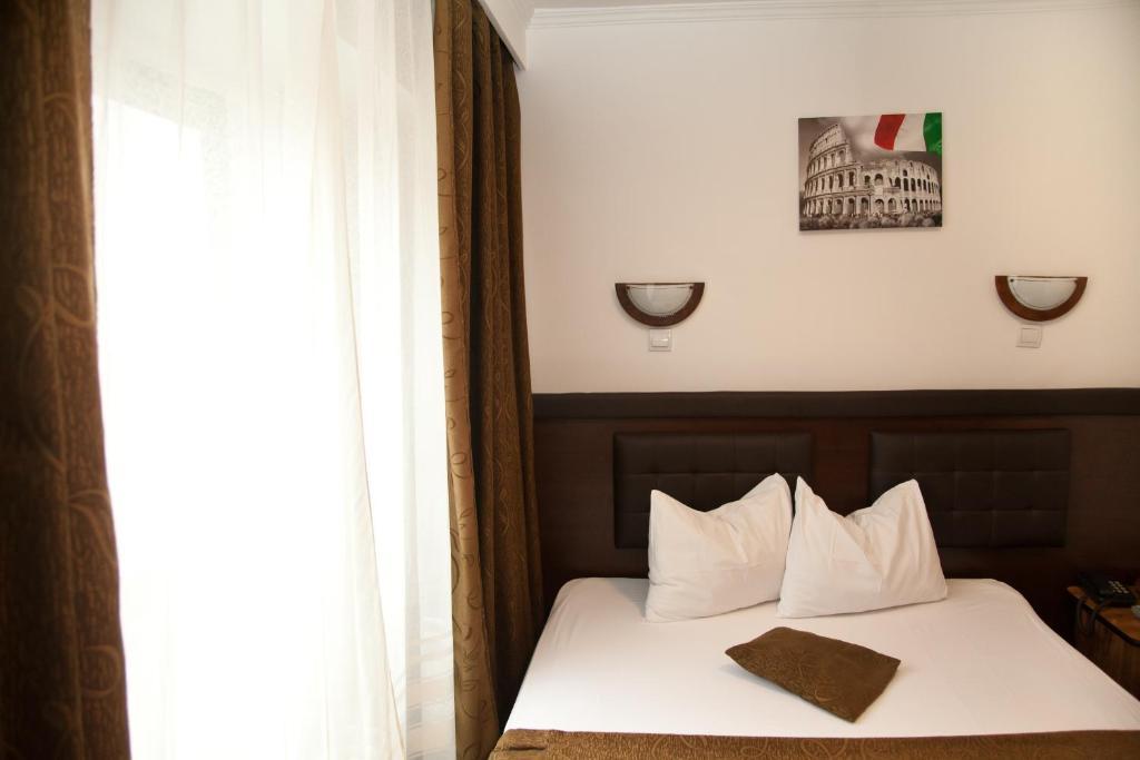 Hotel Metropol Pitesti Bagian luar foto